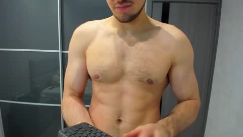 aleks_brown online show from February 2025 12:06:01 PM