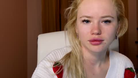 Lexi online show from December 2024 05:37:01 AM