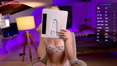 Lexi online show from September 2025 02:55:02 AM