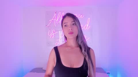 Aleksandra  online show from November 2025 04:40:01 AM