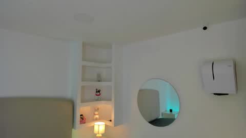 Aleksandra  online show from January 2026 12:44:02 PM