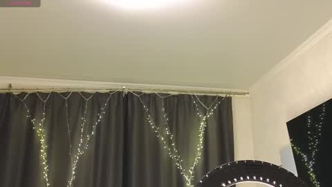 Snapshot of alena_hot_sex chatting on February 2025 05:02:02 PM Alena online show from February 2025 05:02:02 PM