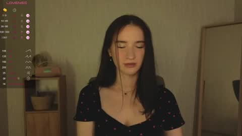 Alena online show from June 2026 09:46:01 PM
