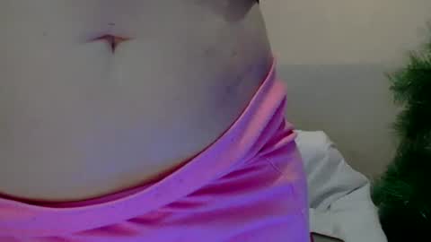 Luly online show from November 2025 09:24:02 PM