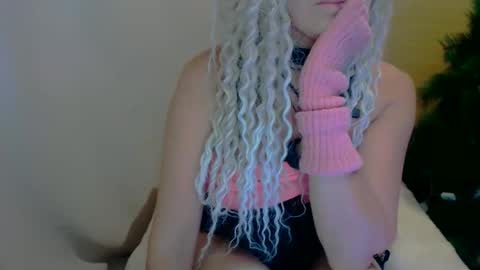 Luly online show from November 2025 09:56:02 AM