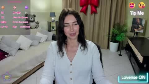 AlenaCoplan online show from April 2026 10:19:02 PM