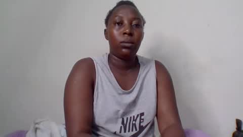 Noreen Kennth and Emilly online show from February 2025 04:33:01 AM