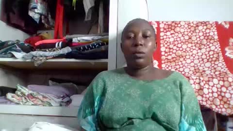 Noreen Kennth and Emilly online show from November 2025 06:09:02 PM