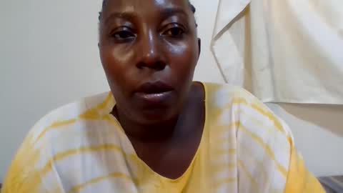 Snapshot of alesha_ chatting on June 2026 08:34:02 AM Noreen Kennth and Emilly online show from June 2026 08:34:02 AM