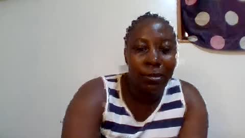 Snapshot of alesha_ chatting on June 2026 05:23:02 AM Noreen Kennth and Emilly online show from June 2026 05:23:02 AM