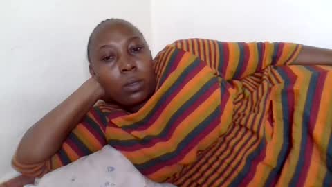 Snapshot of alesha_ chatting on July 2026 04:22:01 PM Noreen Kennth and Emilly online show from July 2026 04:22:01 PM
