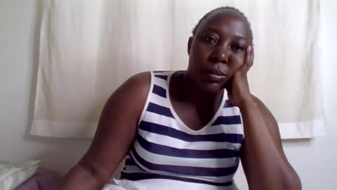 Snapshot of alesha_ chatting on July 2026 05:44:02 AM Noreen Kennth and Emilly online show from July 2026 05:44:02 AM
