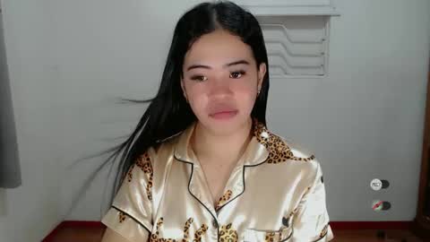 alesha_vibe_me online show from February 2025 06:40:01 AM