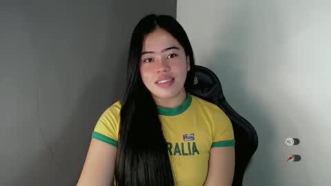 alesha_vibe_me online show from February 2026 01:17:01 PM