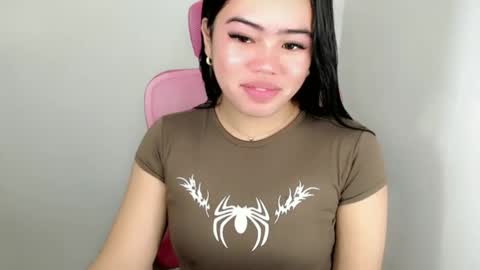 Snapshot of alesha_vibe_me chatting on May 2026 01:28:02 PM alesha_vibe_me online show from May 2026 01:28:02 PM