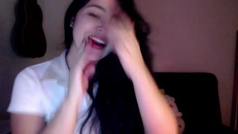 Snapshot of aleska_bell69 chatting on October 2025 10:53:02 PM Aleska online show from October 2025 10:53:02 PM