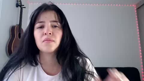 Snapshot of aleska_bell69 chatting on June 2026 03:44:01 PM Aleska online show from June 2026 03:44:01 PM
