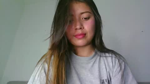 QUEEN OFF MILk  IM BACK  15 NOV online show from October 2025 04:27:01 PM