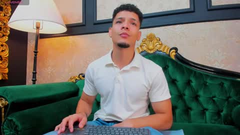 Snapshot of aless_king chatting on February 2025 11:35:02 AM Alessandro King online show from February 2025 11:35:02 AM