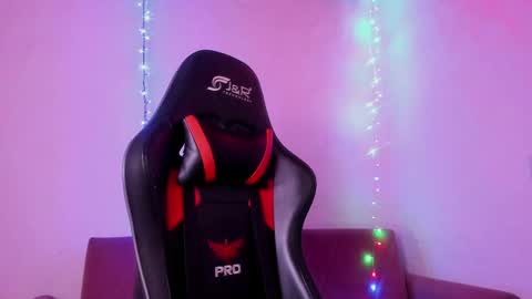 Snapshot of alessafrost_ chatting on September 2025 11:37:02 PM Onlyfans Babykarma6 online show from September 2025 11:37:02 PM