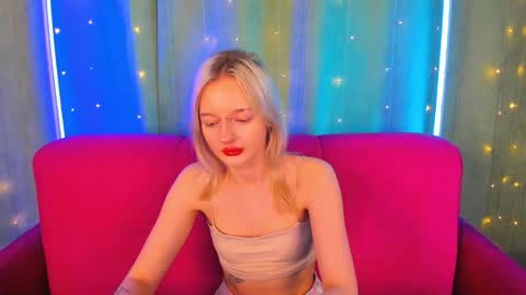 alessakiss online show from March 2026 02:04:02 AM