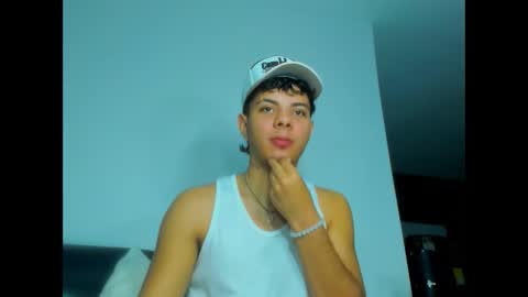 Snapshot of alessandro__777 chatting on September 2025 02:44:02 AM Alessandro online show from September 2025 02:44:02 AM