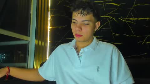 Alessandro online show from April 2026 04:10:02 AM