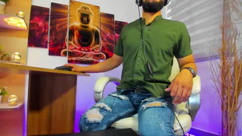 ALESSANDRO  WYE online show from January 2025 12:18:01 PM