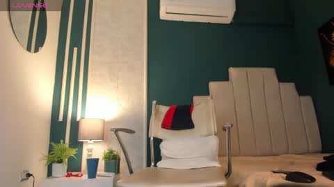 Alessandro Dybala online show from January 2025 03:02:01 PM