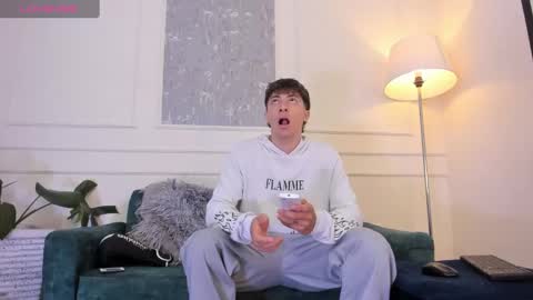 Alessandro Dybala online show from October 2025 12:03:02 PM