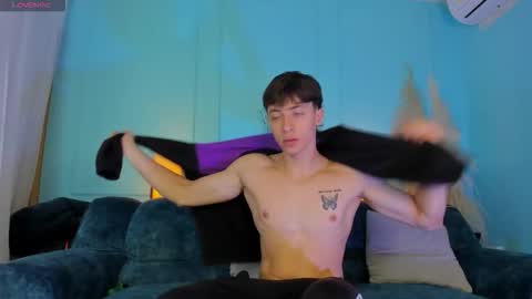 Alessandro Dybala online show from December 2025 12:47:02 PM