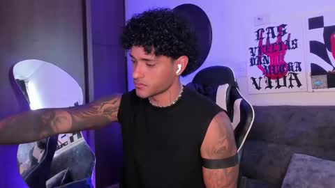 Alessandro Vanni online show from March 2026 02:13:02 PM