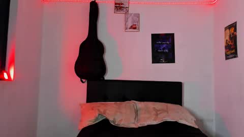 Alessandro online show from January 2025 05:05:01 AM