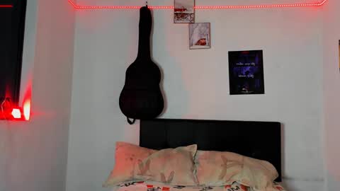 Alessandro online show from January 2025 03:23:01 AM