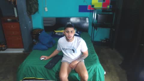 Snapshot of alessandrobooy chatting on January 2026 07:33:01 AM alessandro online show from January 2026 07:33:01 AM