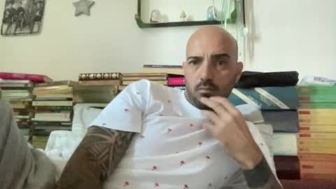 alessandromori91 online show from June 2026 05:30:01 AM