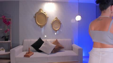 Snapshot of alessaromero chatting on January 2025 01:55:01 AM ALESSA ROMERO online show from January 2025 01:55:01 AM