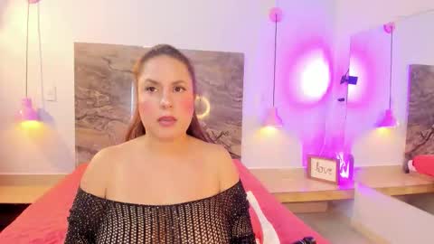 Snapshot of alessia12_ chatting on October 2025 08:42:02 PM Alessia online show from October 2025 08:42:02 PM