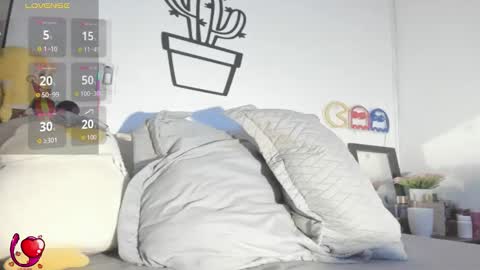 Snapshot of alessia28__ chatting on November 2025 11:00:01 AM Alessia online show from November 2025 11:00:01 AM