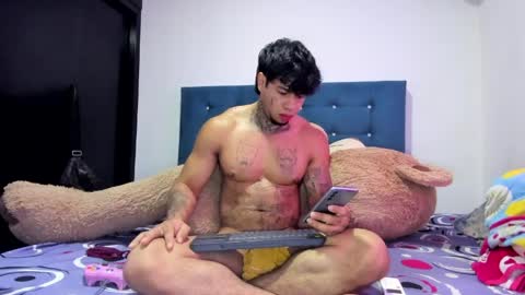 alessia_hot1 online show from April 2026 01:05:02 PM