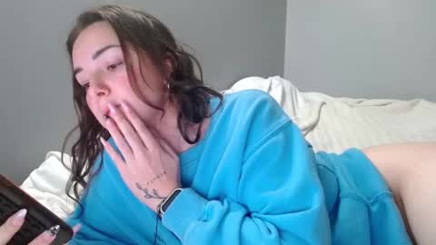 Alessia Snow online show from November 2025 11:15:01 PM