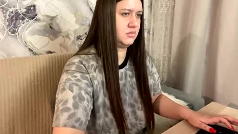 Aletta Oushen online show from January 2025 02:55:01 PM