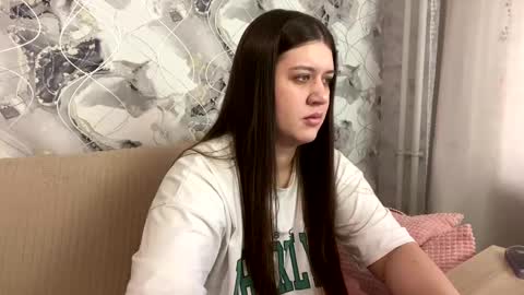 Aletta Oushen online show from March 2025 11:08:02 AM