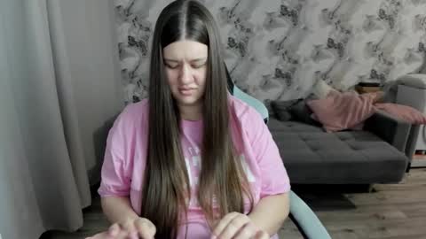 Aletta Oushen online show from February 2026 12:12:01 PM