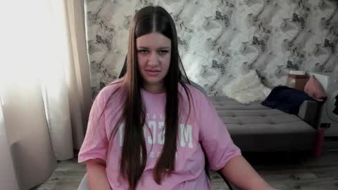 Aletta Oushen online show from March 2026 10:10:01 AM