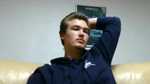 Alex83530 online show from December 2024 06:17:01 PM