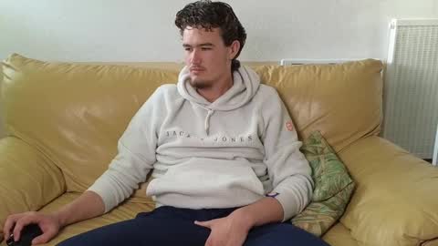 Alex83530 online show from February 2025 05:04:01 PM