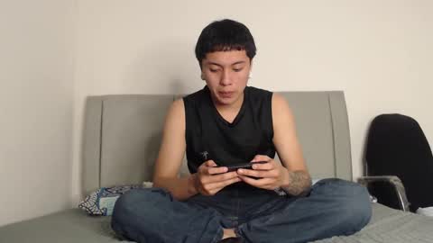 Snapshot of alex__lover chatting on February 2026 04:53:02 AM Owen online show from February 2026 04:53:02 AM