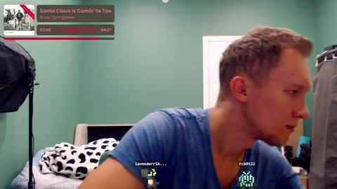 Alex Amazing online show from December 2024 10:32:01 PM