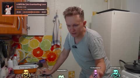 Alex Amazing online show from November 2025 11:07:02 PM